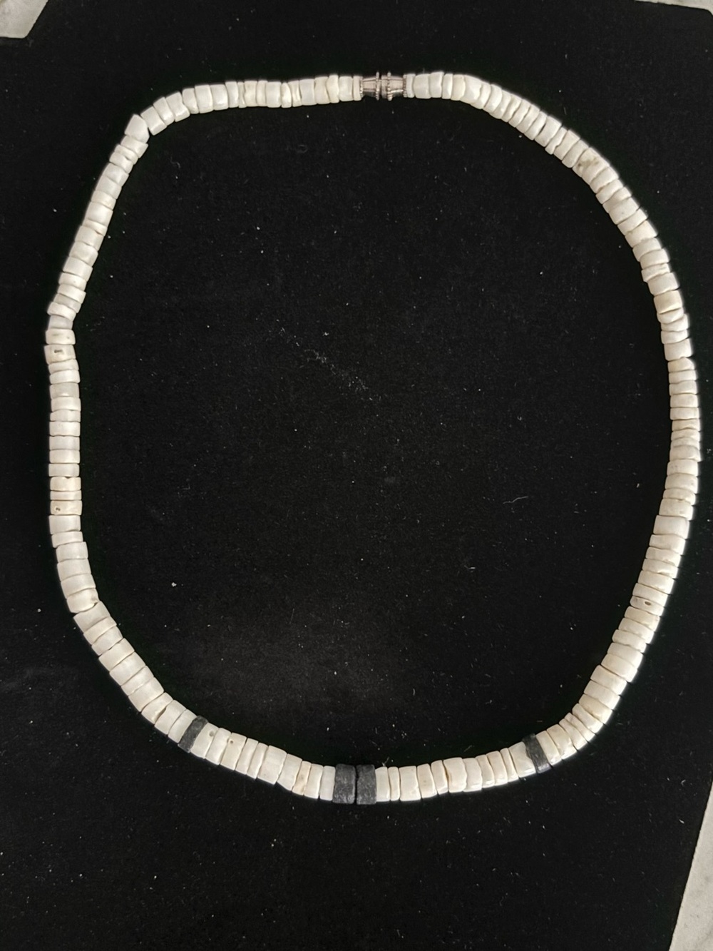 Vintage Heishi Puka Shell Necklace Beach-Inspired Surfer Design 1990’s Summer